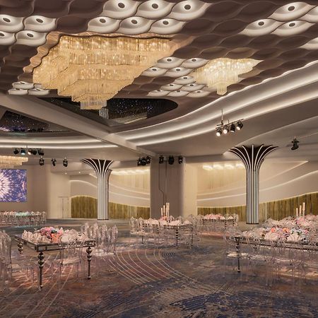 Mirage Hotel & Conference Center Alexandria Exterior foto The ballroom