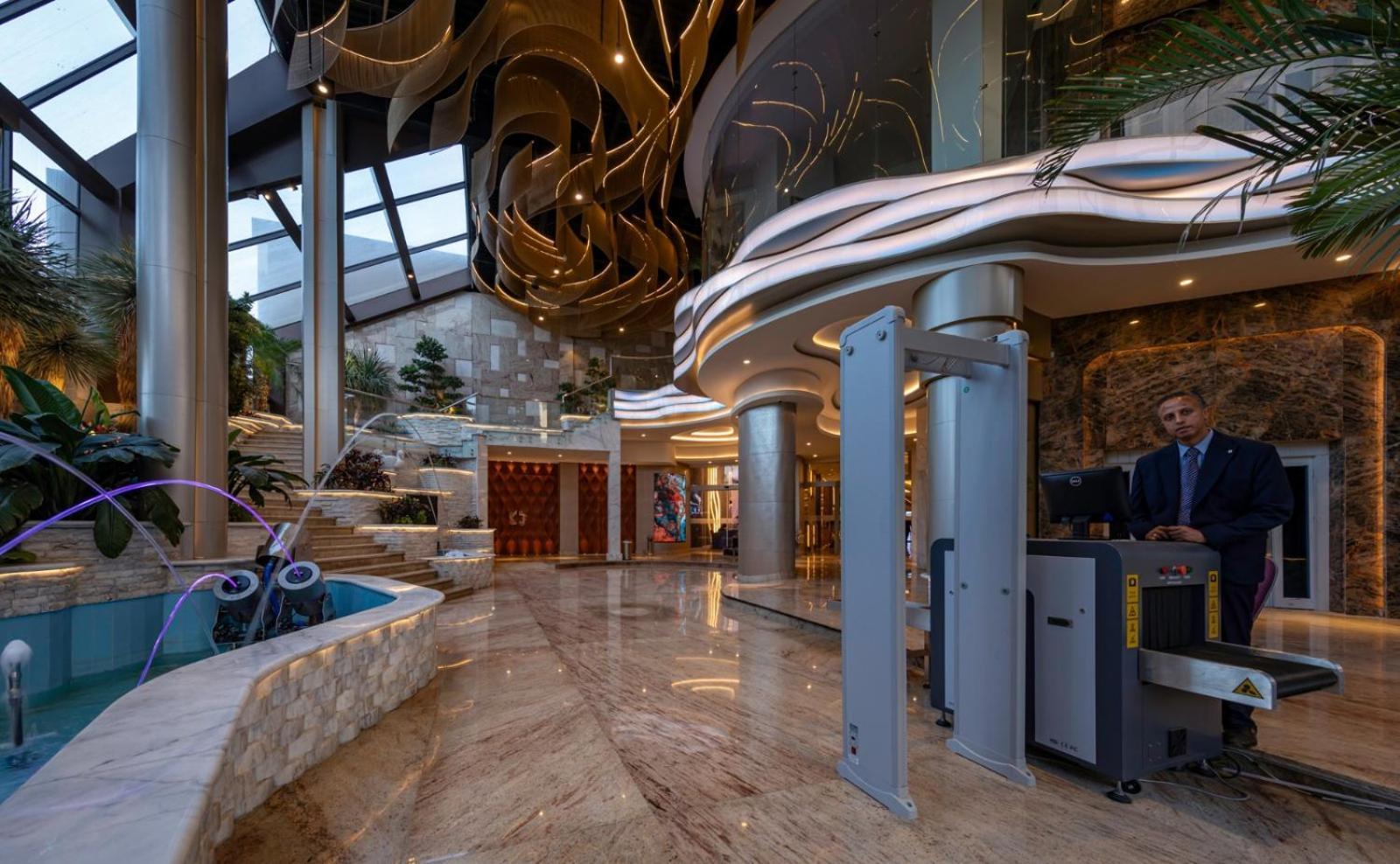 Mirage Hotel & Conference Center Alexandria Exterior foto Lobby