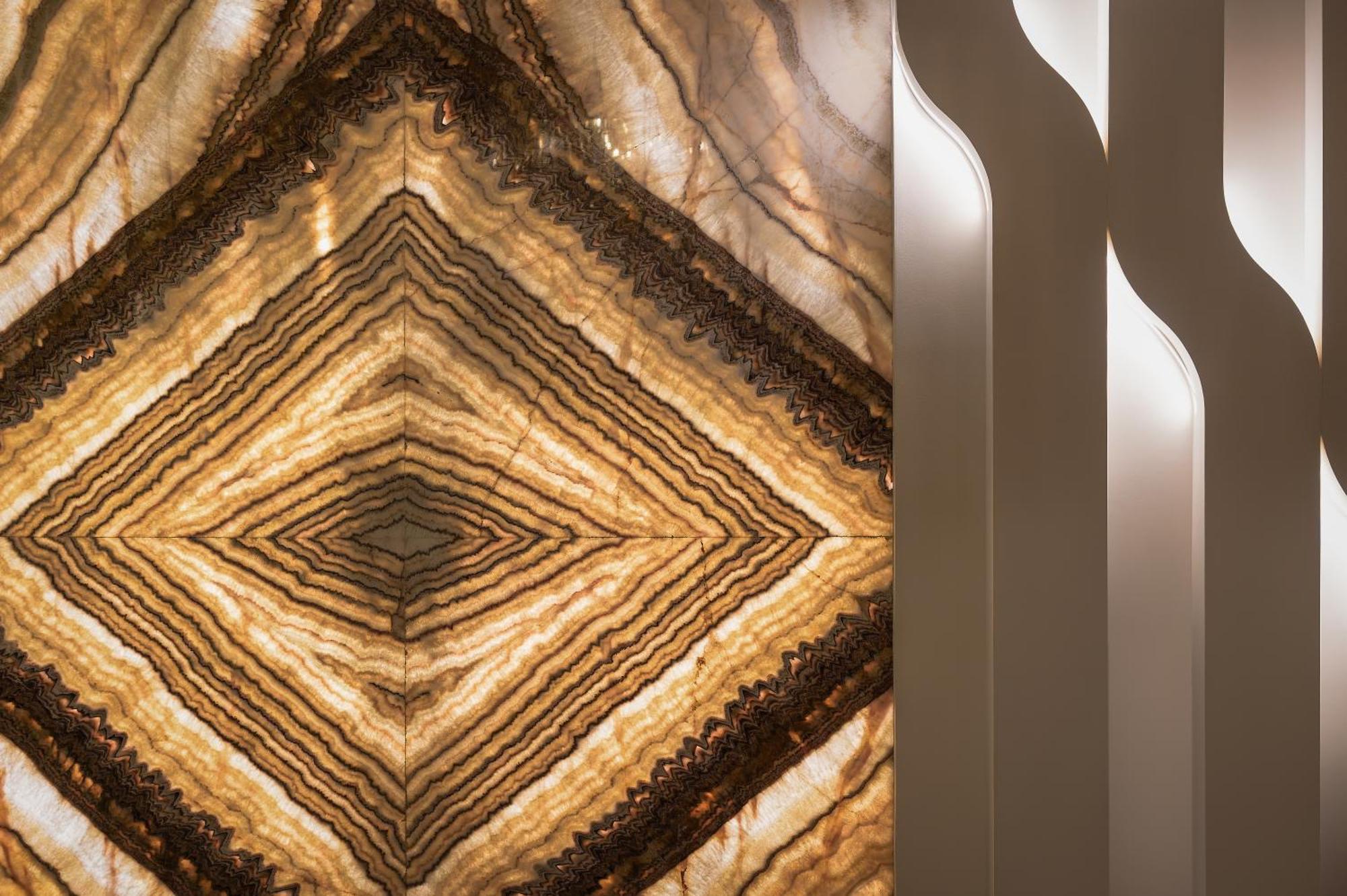 Mirage Hotel & Conference Center Alexandria Exterior foto A backlit onyx panel
